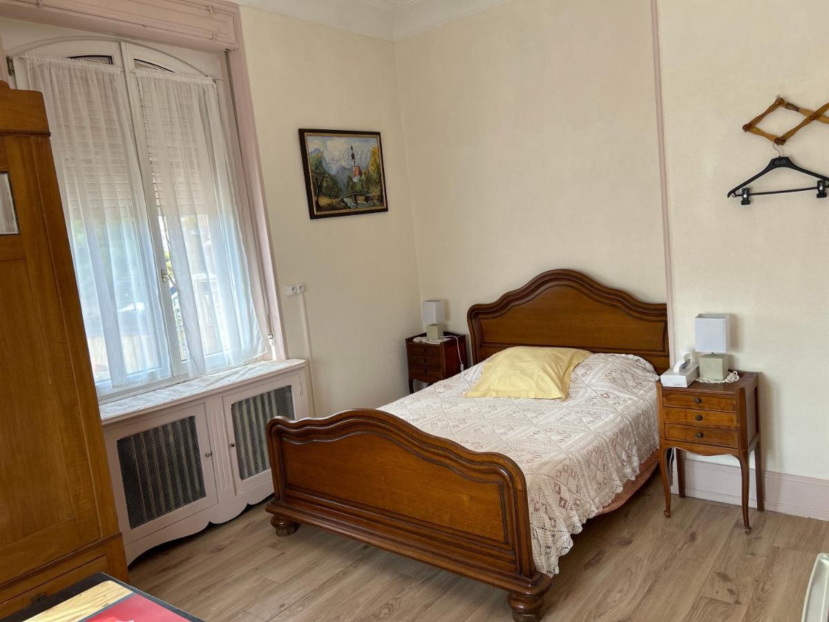 Chambre Arnica Lit 140 Wifi Sdb Partagee Saint-Amarin Esterno foto