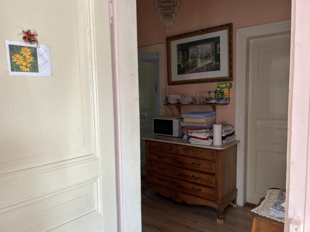 Chambre Arnica Lit 140 Wifi Sdb Partagee Saint-Amarin Esterno foto